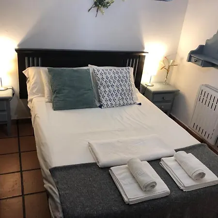 Familiar En Toledo, Con 2 Dormitorios, Camas De Matrimonio, Ideal Ubicacion Y Fantasticas Vistas * トレド