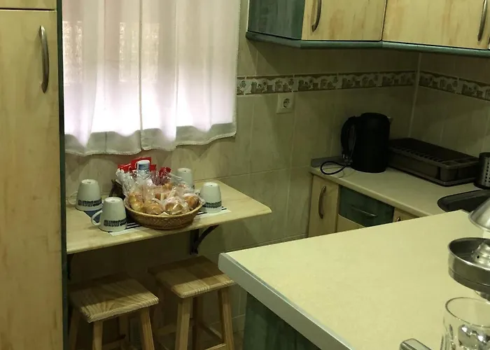 Familiar En Toledo, Con 2 Dormitorios, Camas De Matrimonio, Ideal Ubicacion Y Fantasticas Vistas